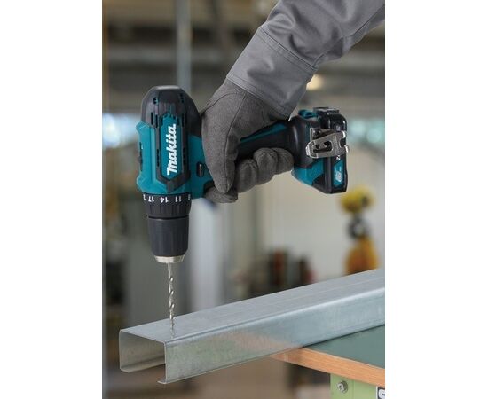  Дрель-шуруповерт Makita DF333DWAE кейс 